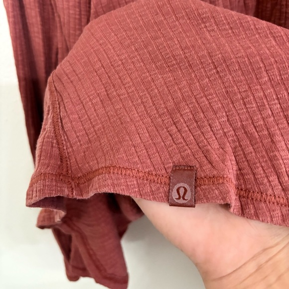 Lululemon Dare to Drape long sleeve in Rustic Clay Medium - Picture 6 of 6